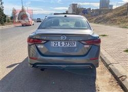 Nissan Sentra